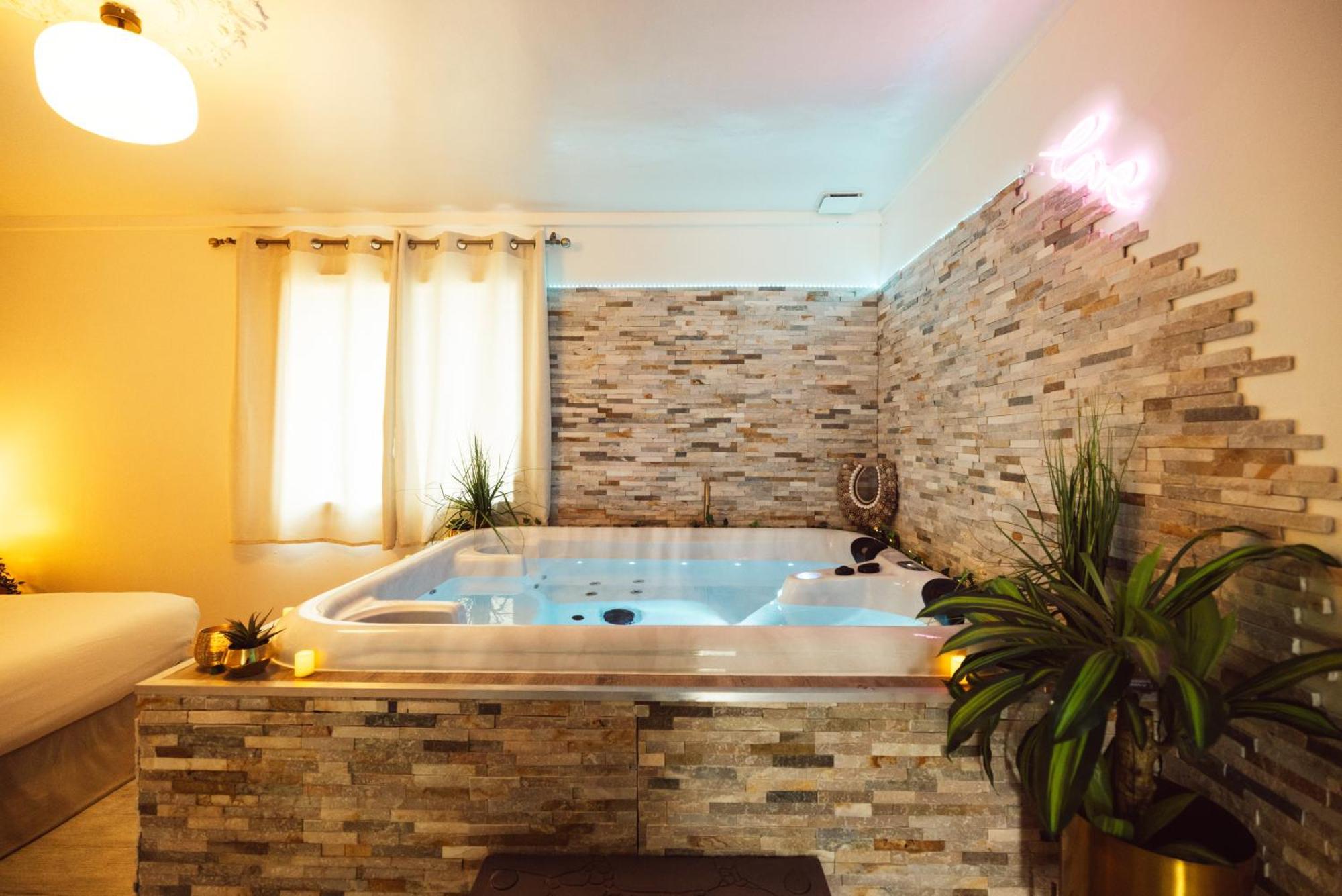 Grabels Suite And Spa La Perla Bianca מראה חיצוני תמונה