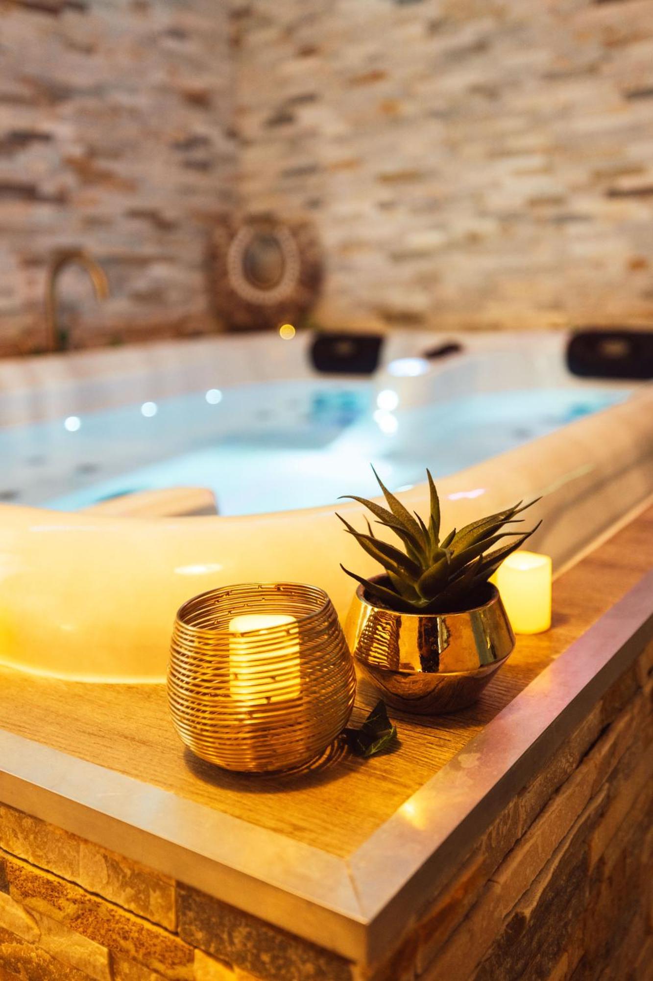 Grabels Suite And Spa La Perla Bianca מראה חיצוני תמונה